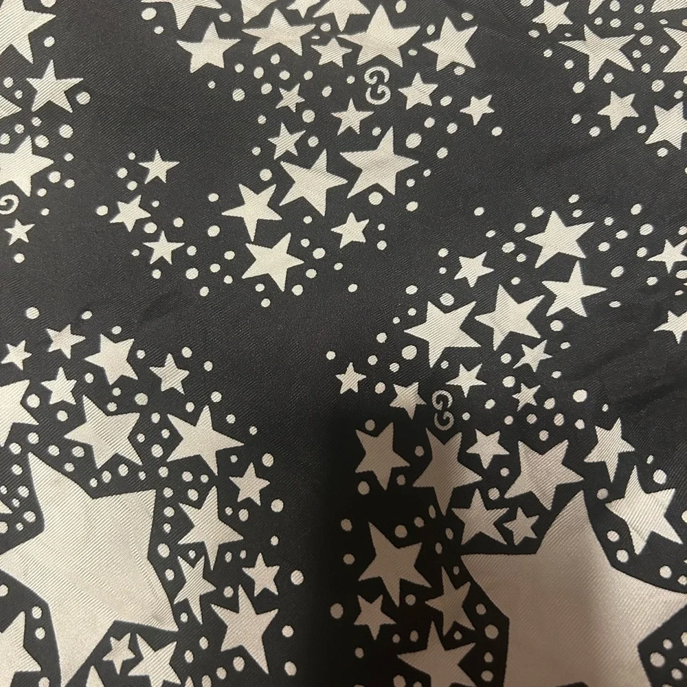 Gucci Silk Star Print Men Shorts Size 50